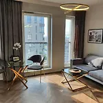 Sokolska 30 Towers -parking- New- Lux- Sauna- Gym- And Good View Appartamento
