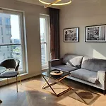Διαμέρισμα Sokolska 30 Towers -parking- New- Lux- Sauna- Gym- And Good View Κατοβίτσε