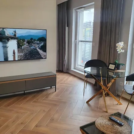 Sokolska 30 Towers Apartments -Parking- New- Lux- Sauna- Gym- And Good View *