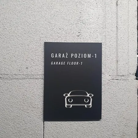 Sokolska 30 Towers Apartments -Parking- New- Lux- Sauna- Gym- And Good View *