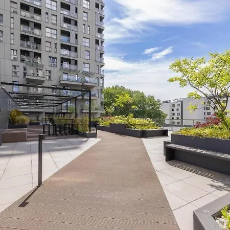 Sokolska 30 Towers Apartments -Parking- New- Lux- Sauna- Gym- And Good View Katowice