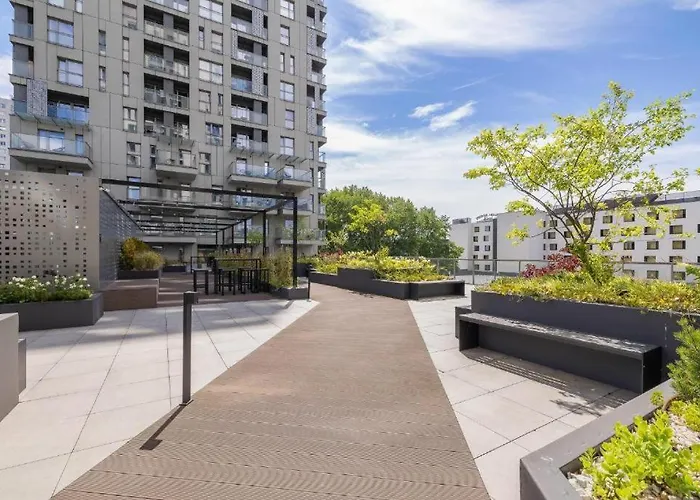 Sokolska 30 Towers: Luxe With Panoramic Views Katowice